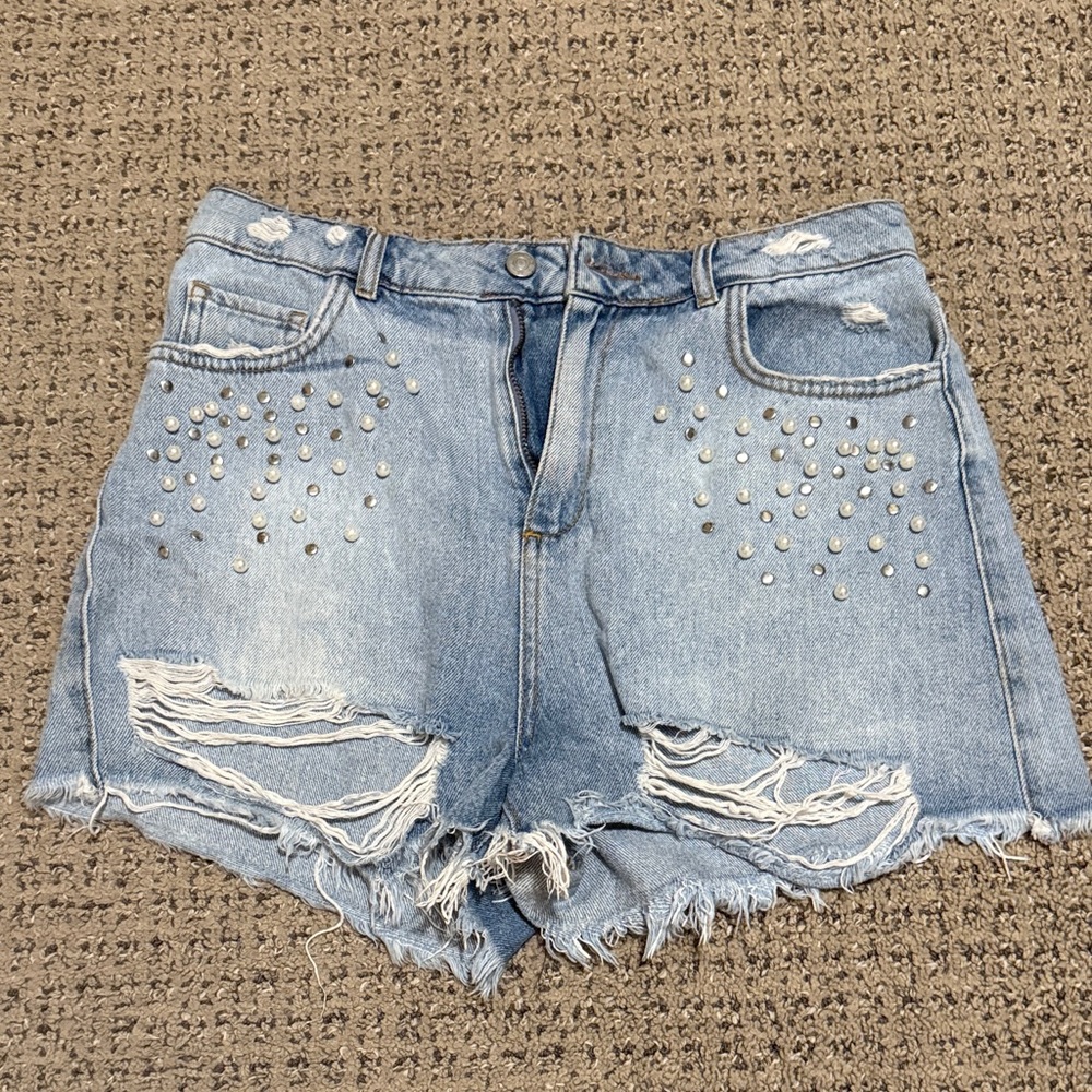 Denim&Co Blue Distressed Jean Shorts with Studs